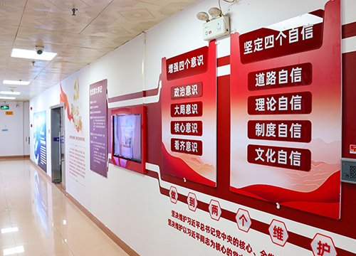 强化标杆引领，推进阵地建设